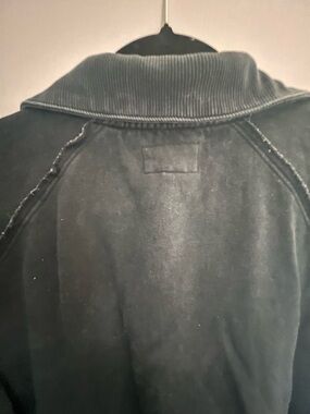 American Eagle Vintage-Inspired Black  Pullover-snap buttons.